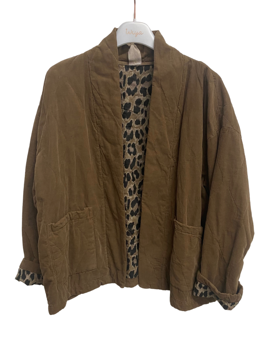 Chaqueta acolchada con interior animal print