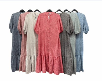 Vestido con un volante cuadro Vichy pequeño
