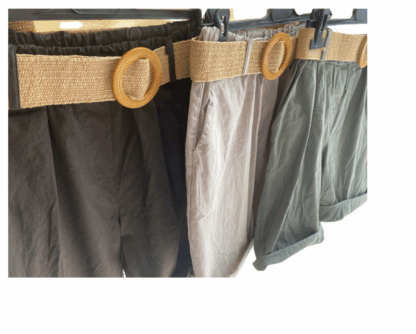 Pantalón corto de algodón con cinturón - Imagen 3